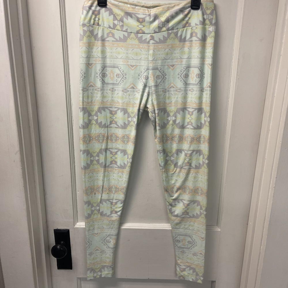 LULAROE OS One Size TC Tall & Curvy Blue & Yellow Aztec Diamonds Leggings Pants